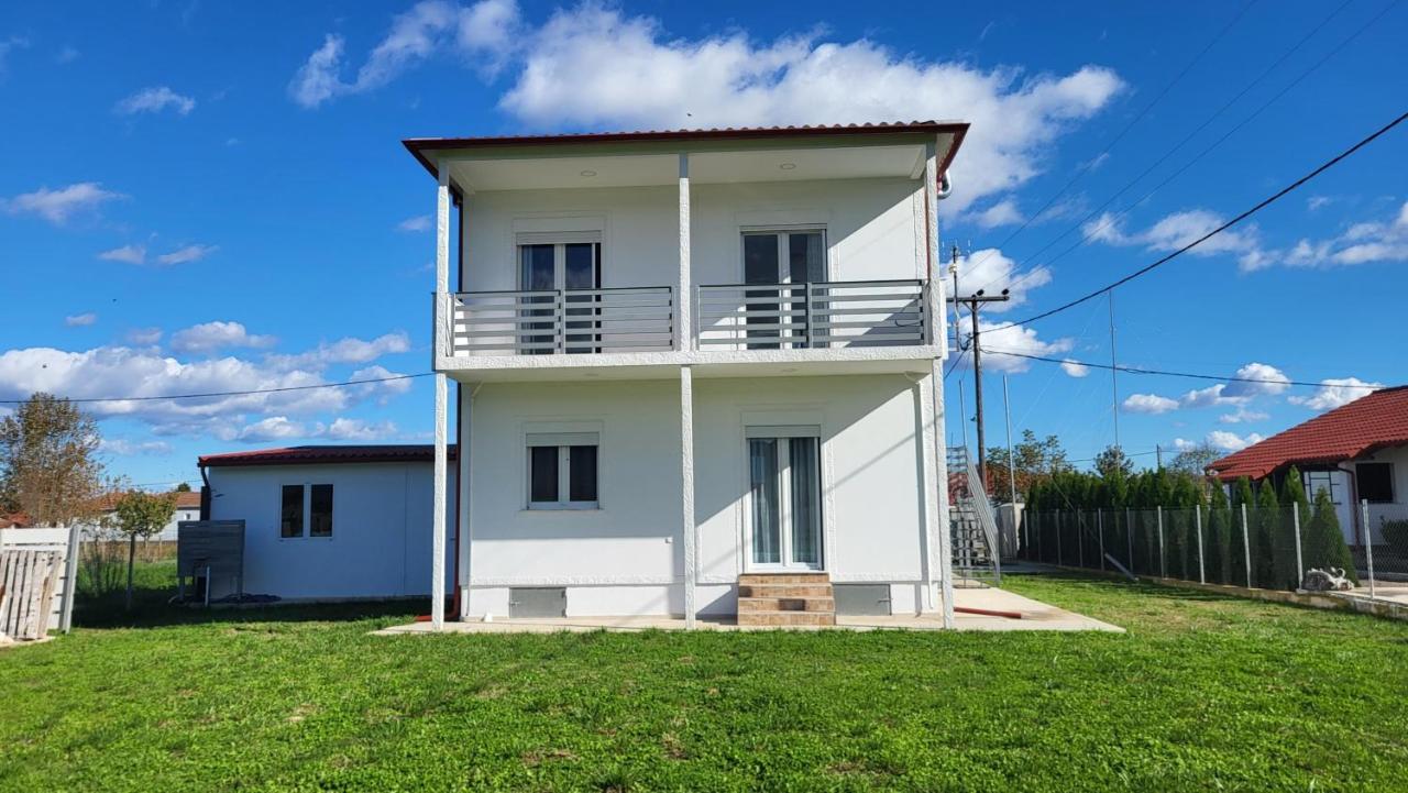 Countryside Apartments First Floor Τρίκαλα Εξωτερικό φωτογραφία